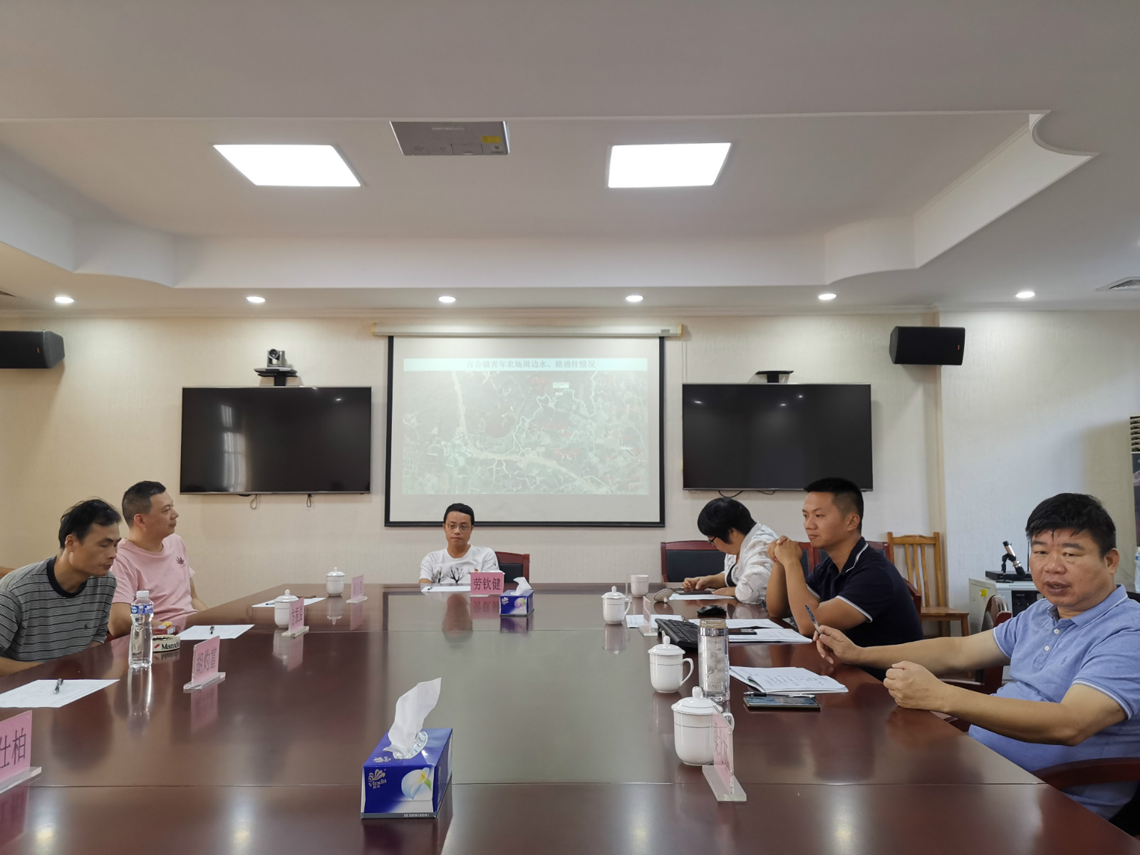 代表在座谈会上提出了该项目立项的初步意见_meitu_4.jpg