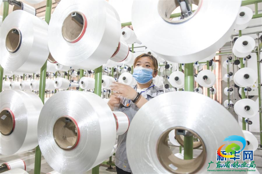 （新华全媒头条·图文互动）（7）奋斗结硕果，再写新篇章——写在共和国71周年华诞之际