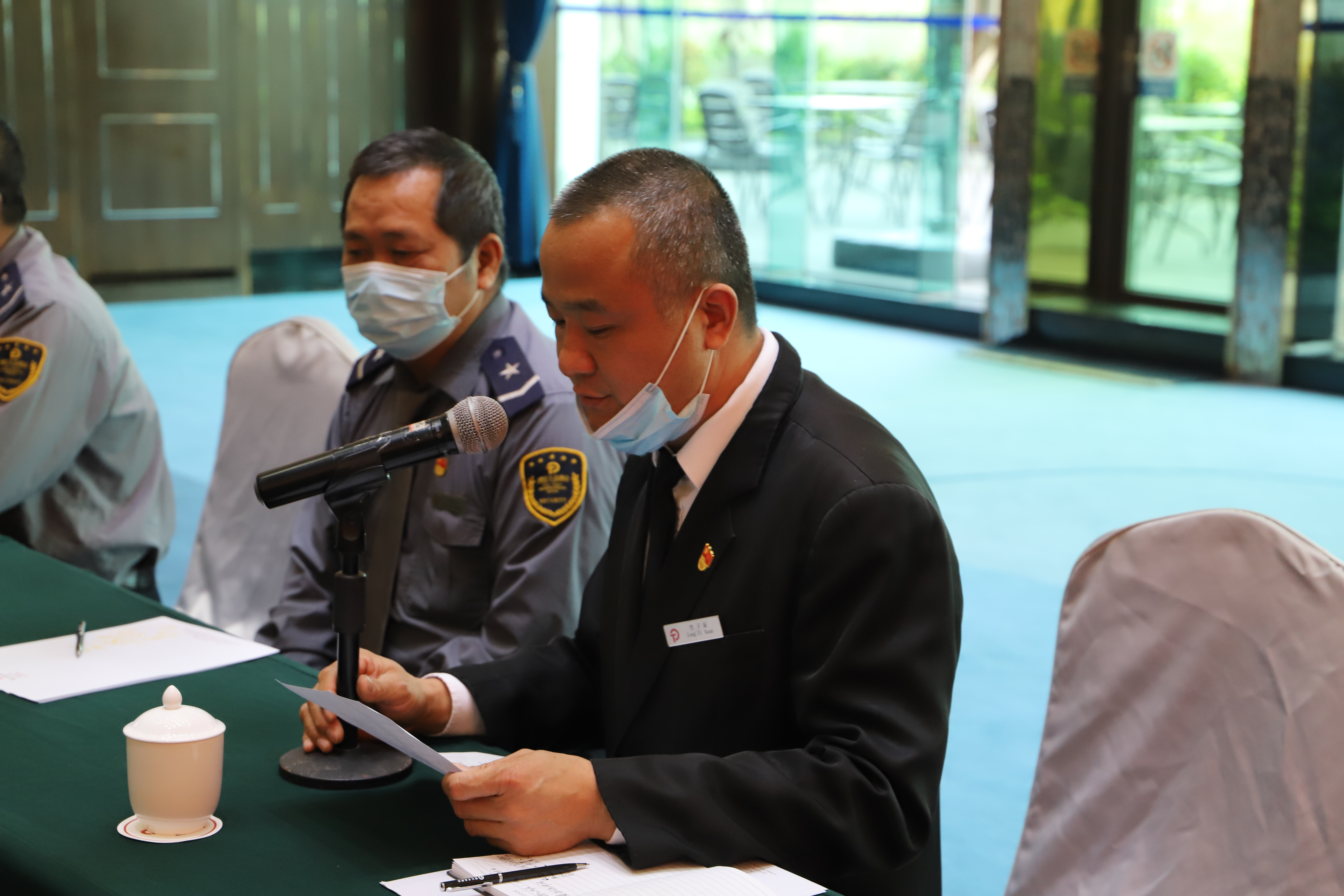 2021年1月28日开平潭江半岛酒店有限公司党支部成立暨揭牌 (12).JPG