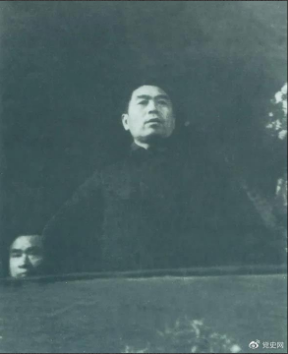 党史图片20210429.png