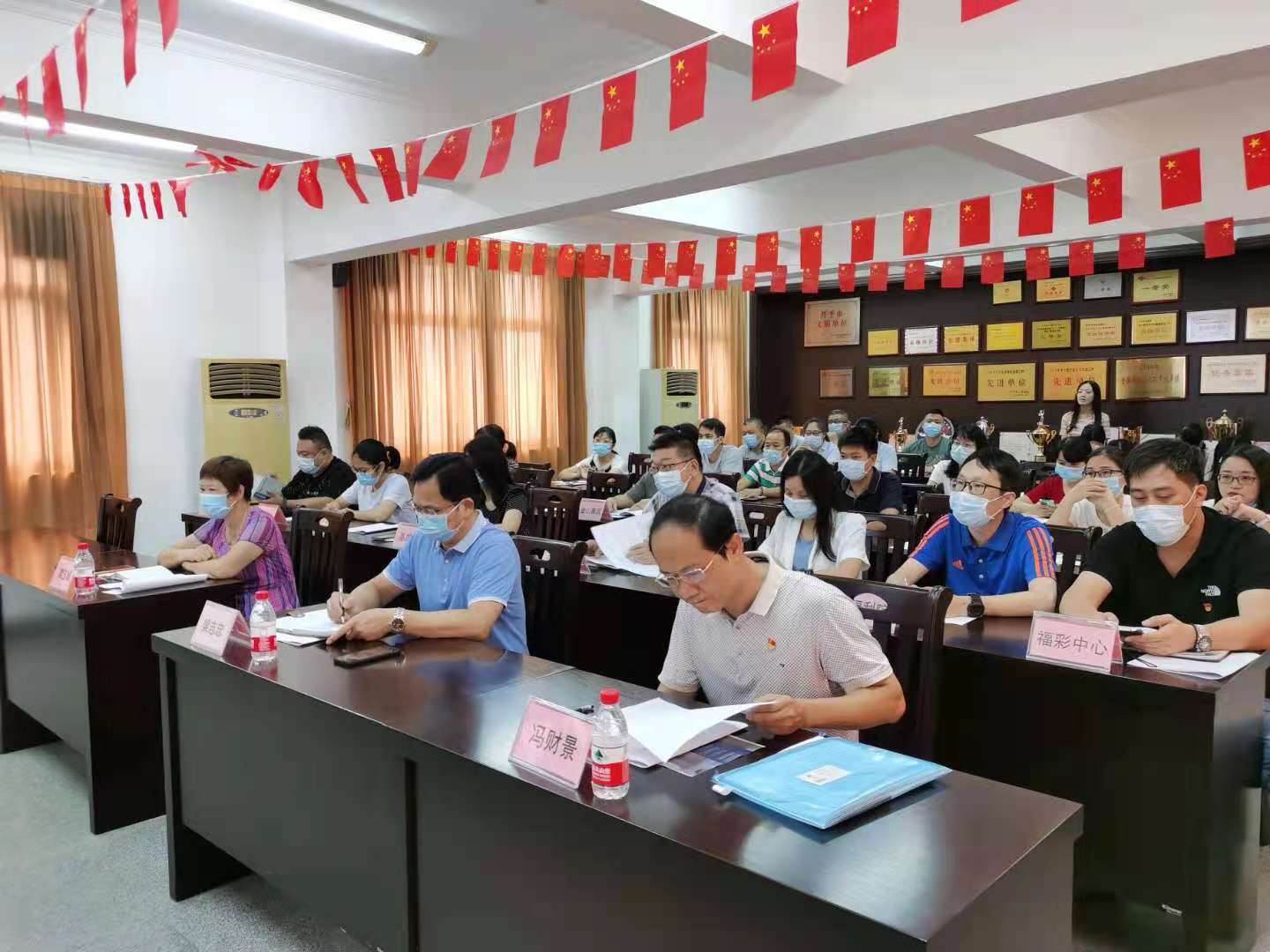 图片2.jpg