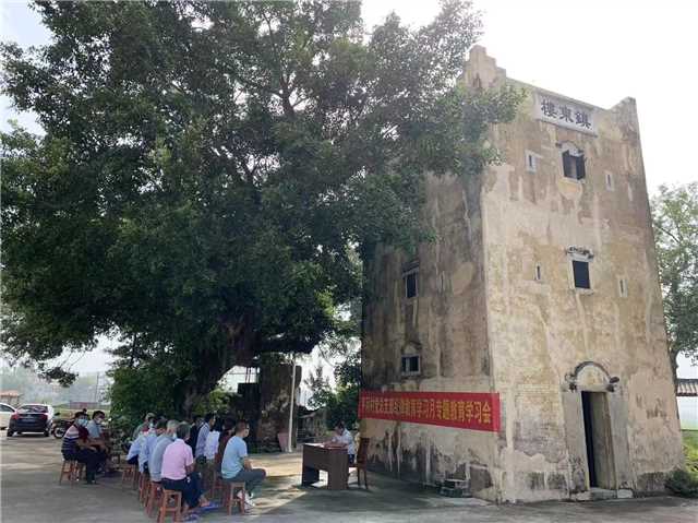 茅冈廉政宣讲.jpg