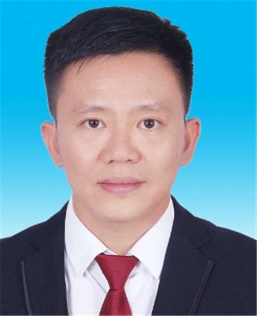 谢炳根.jpg