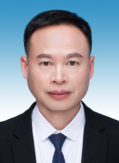 陈国强证件照.jpg