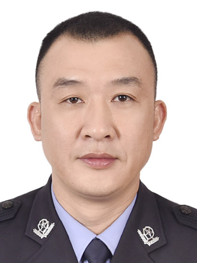 张蔚然.jpg