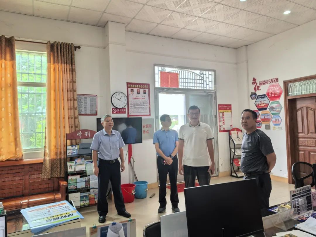 人大代表冲锋在前，筑牢基孔肯雅热防控防线