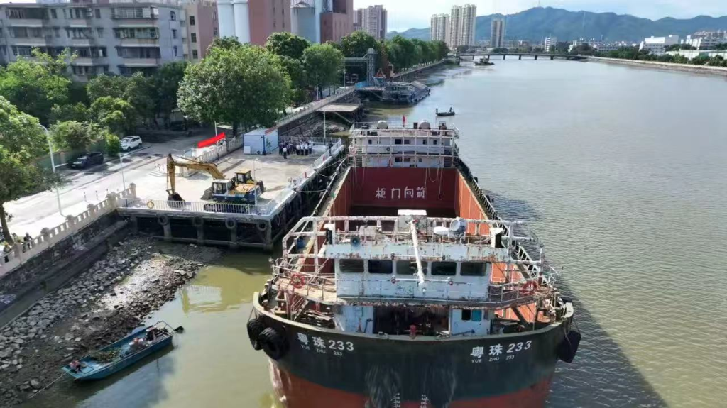 微信图片_20250905100045.jpg