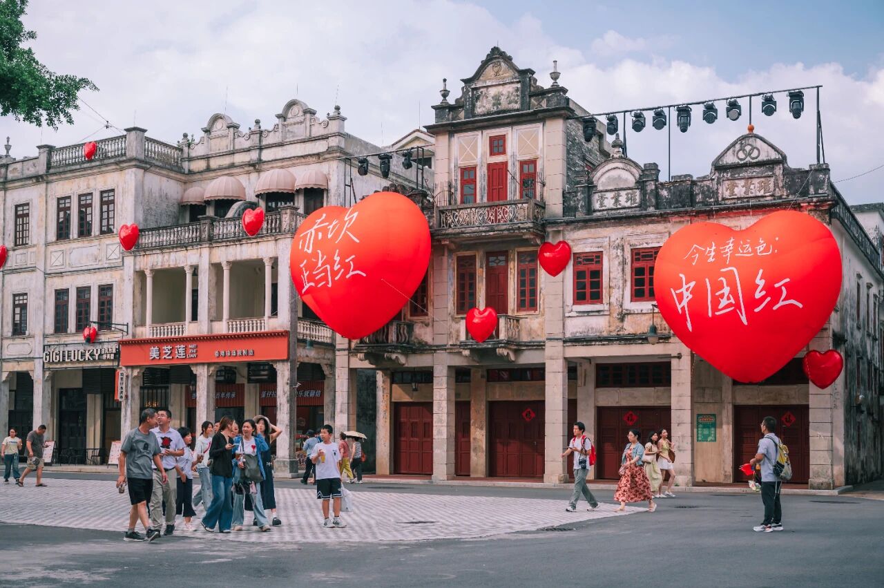 看全运・游开平｜赤坎好戏连台，芭蕾舞剧节开幕！