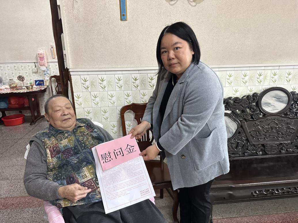 传递组织温暖 凝聚奋进力量--市住建局开展春节前慰问及退休党员干部座谈会