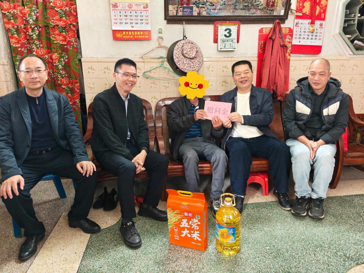 刘威龙带队到蚬冈镇开展节前走访慰问并督导安全生产工作