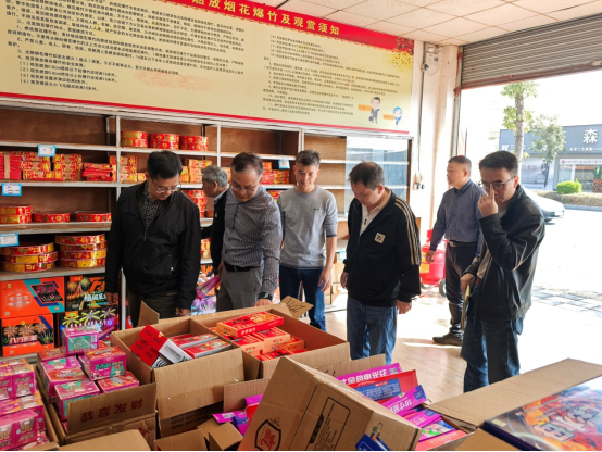 江门市供销社理事会主任钟国活到开平调研安全生产及为农服务工作