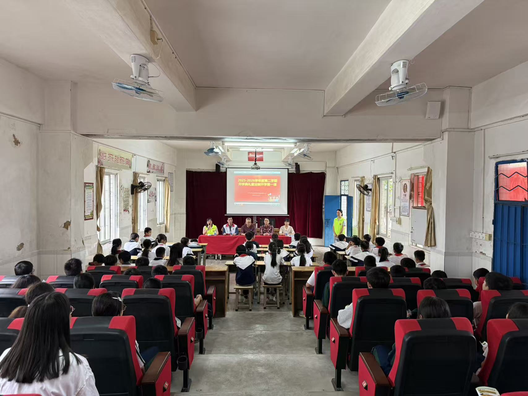 杜澄小学.jpg