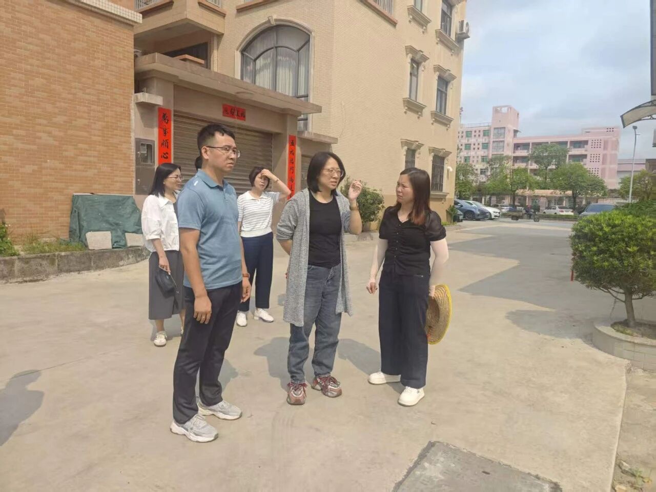 梁俏筠副市长带队检查督导爱国卫生运动，强化“两热”防控，扎实推进第38个爱国卫生月活动