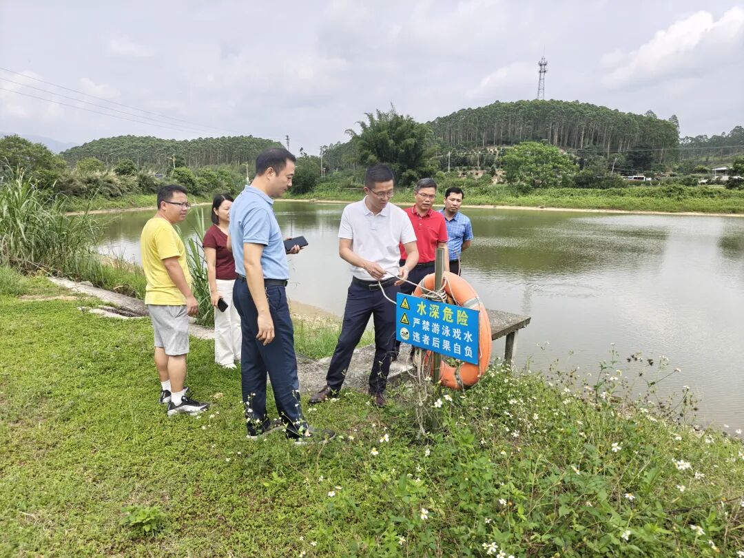 龙胜镇组织开展防范学生溺水专项工作检查  全力筑牢学生安全“堤坝”