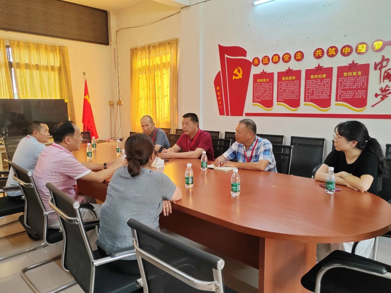 深入基层访代表 倾听民声促振兴——市人大常委会组成人员到蚬冈镇开展走访代表活动