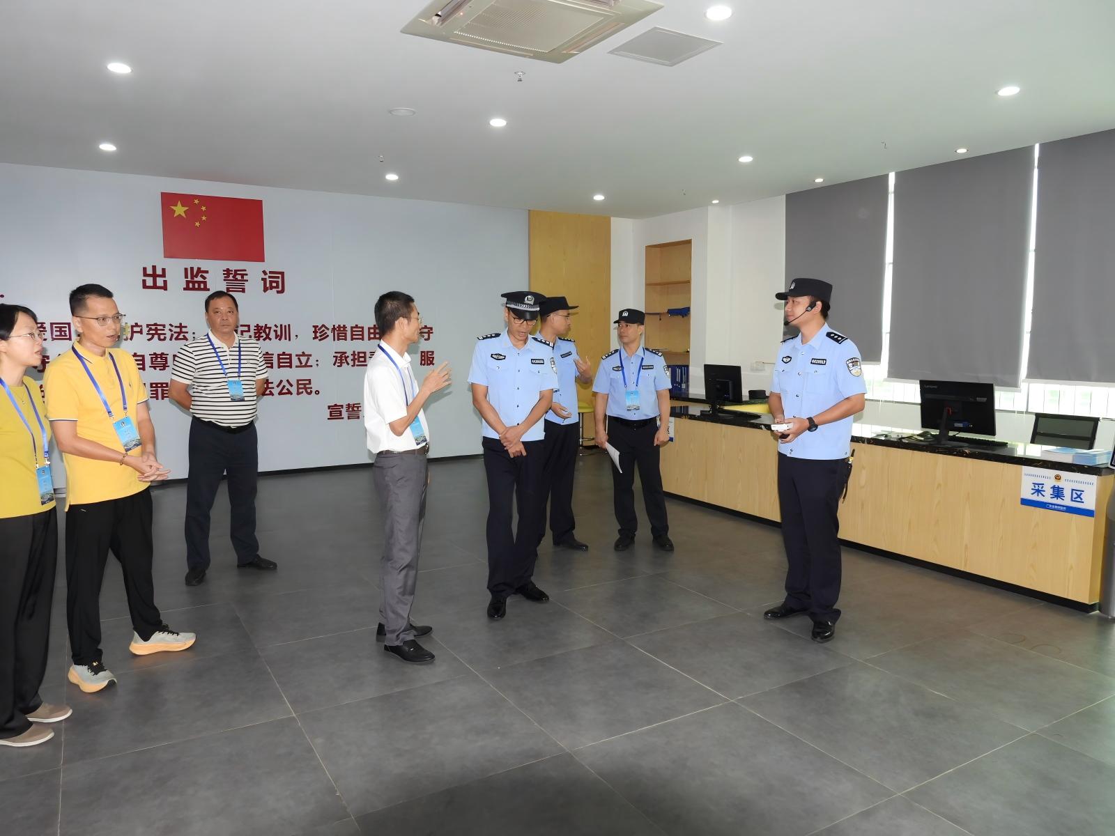 惠州监狱出监室交流.jpg