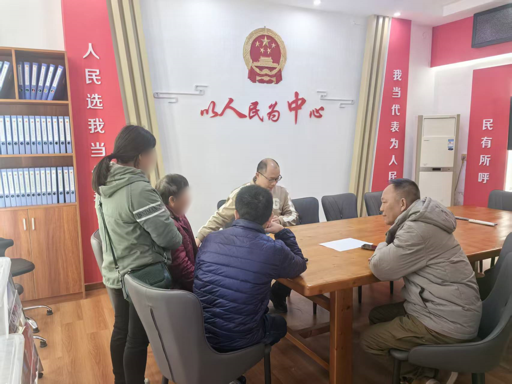 余小明2_副本(2).png