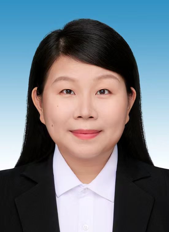 李丹证件照.jpg