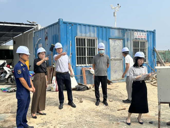 筑牢安全防线 护航双节平安——翠山湖管委会开展2026年中秋、国庆节前安全生产检查