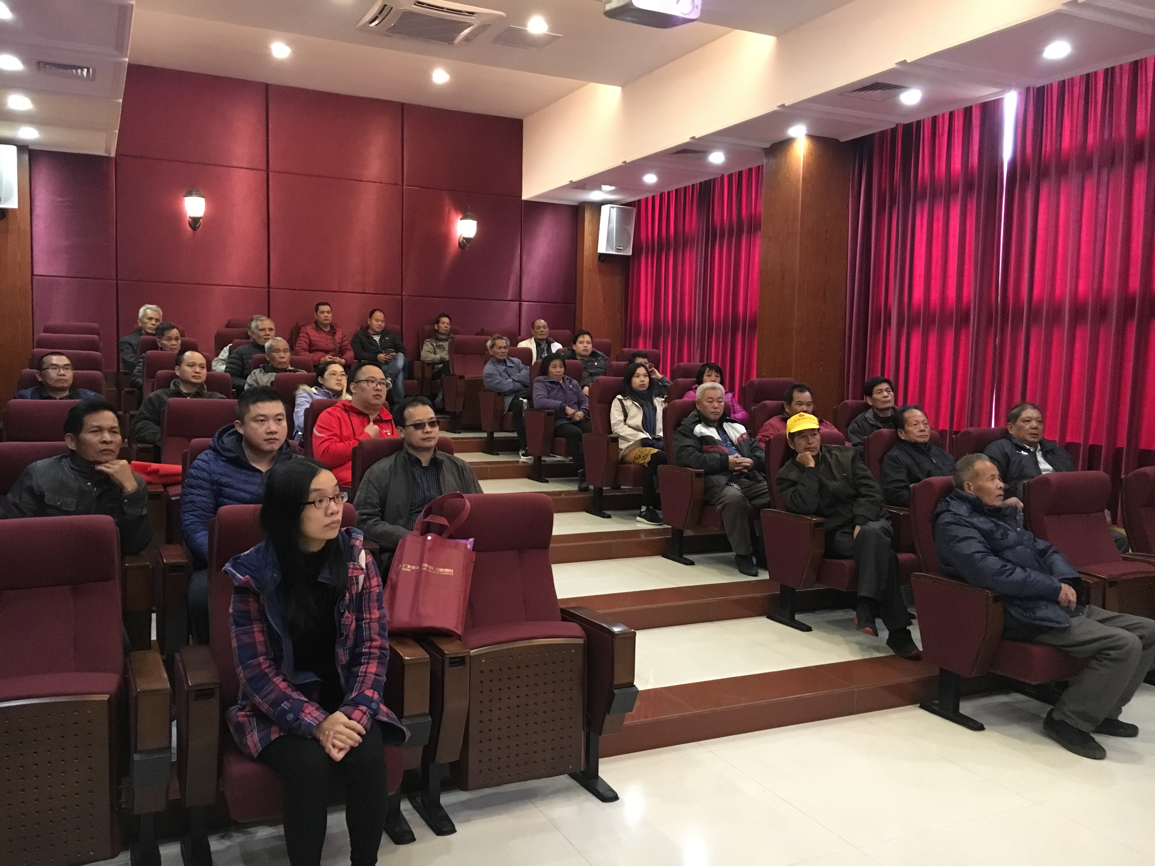 微信图片_20181212175043.jpg