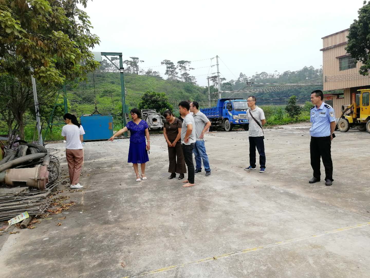 走访3.jpg 走访3.jpg