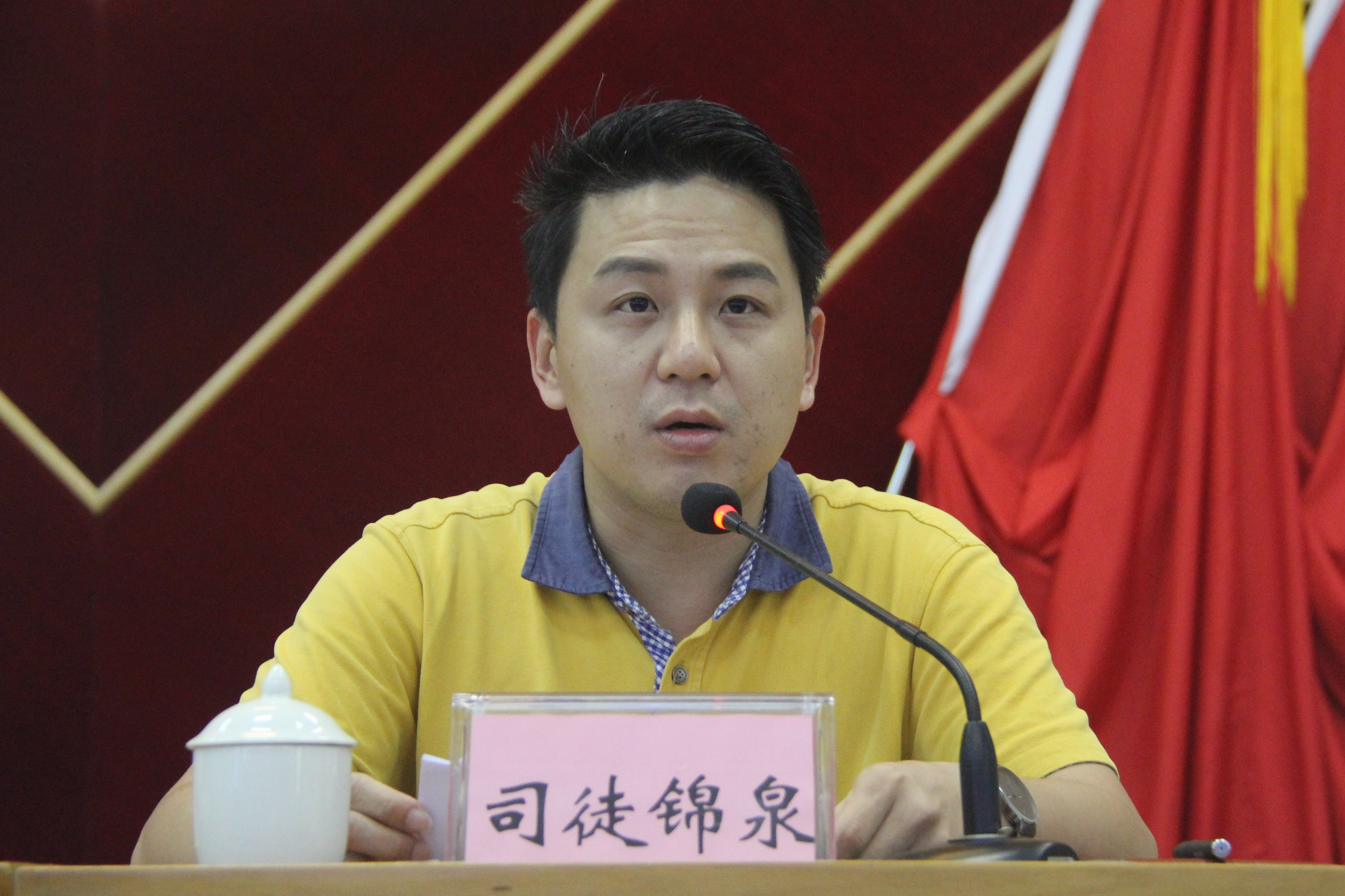 三埠街道27名青年踏上光荣军旅征程