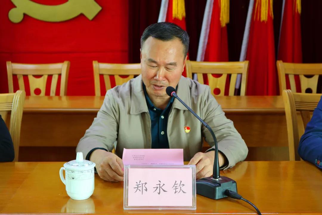 市慰问团第4分团到赤水镇慰问老区人民